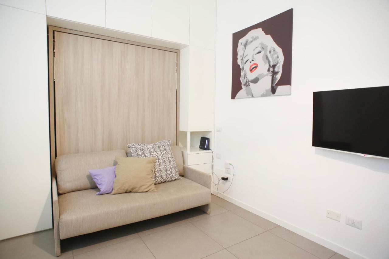 Boutique Home Duomo E Universita Bocconi Milaan Buitenkant foto